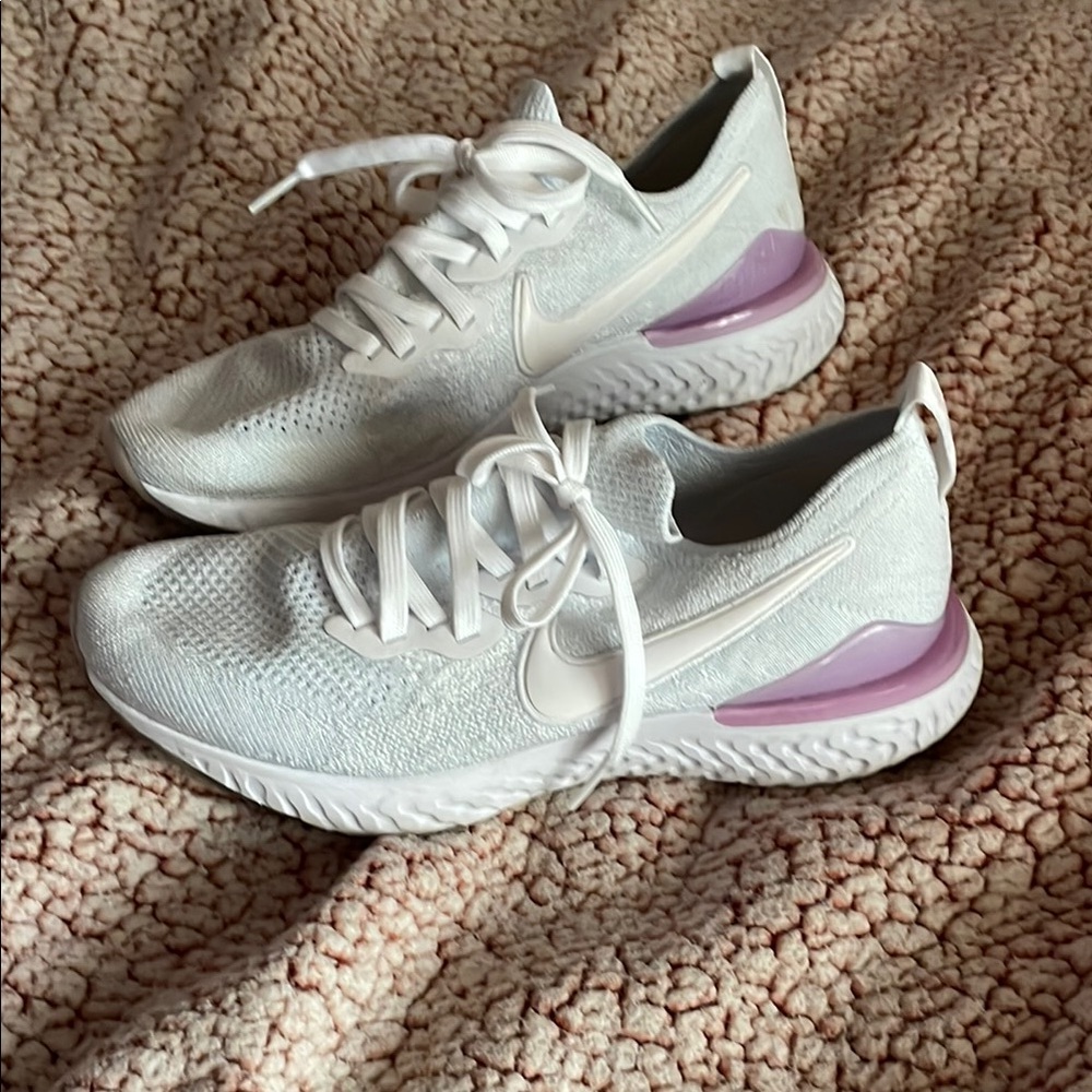 Nike women’s running shoes